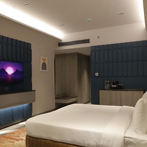 Executive King Room